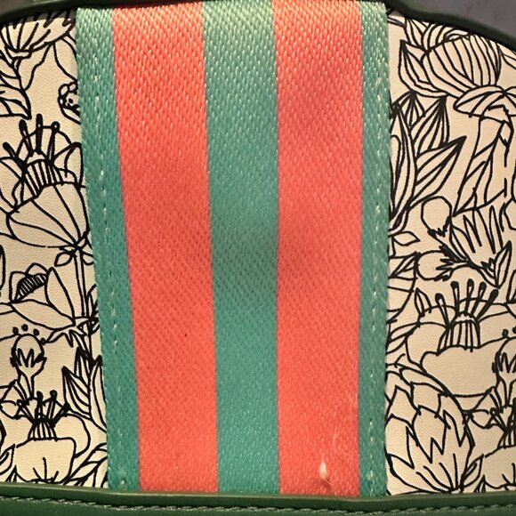 Pokémon Center x Danielle Nicole Bulbasaur Mini Backpack - Picture 9 of 12